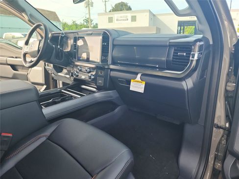 New 2026 Ford F350 Lariat w/ Tremor Off-Road Package image 28