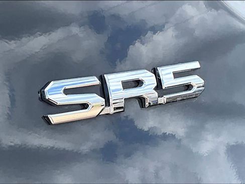 Used 2025 Toyota Tacoma SR5 image 10