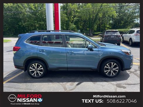 Used 2019 Subaru Forester Limited AWD/4WD image 6