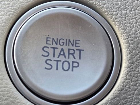 Used 2023 Hyundai Tucson Limited image 35