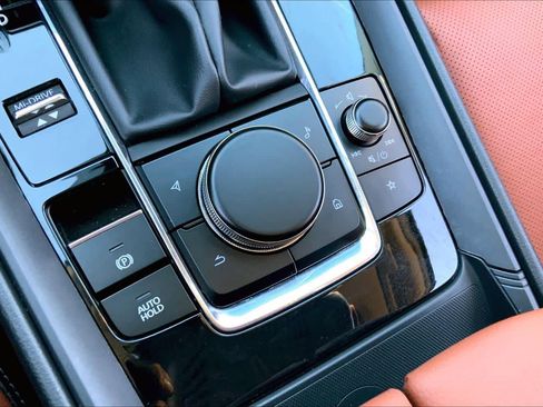 Certified 2024 MAZDA CX-50 2.5 Turbo w/ Weather Package image 31