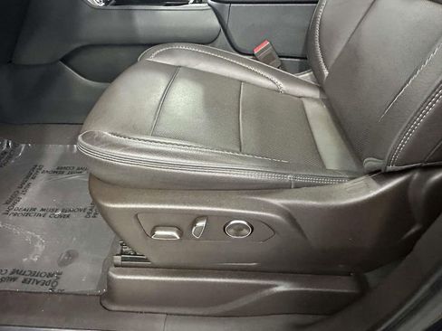 Used 2023 GMC Yukon Denali image 22