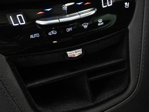 Used 2020 Cadillac XT5 Sportv AWD/4WD image 38