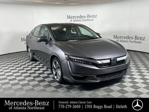 Used 2018 Honda Clarity Touring image 1
