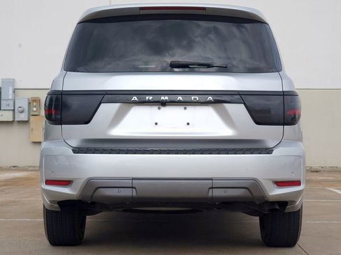 Used 2021 Nissan Armada SV RWD image 16