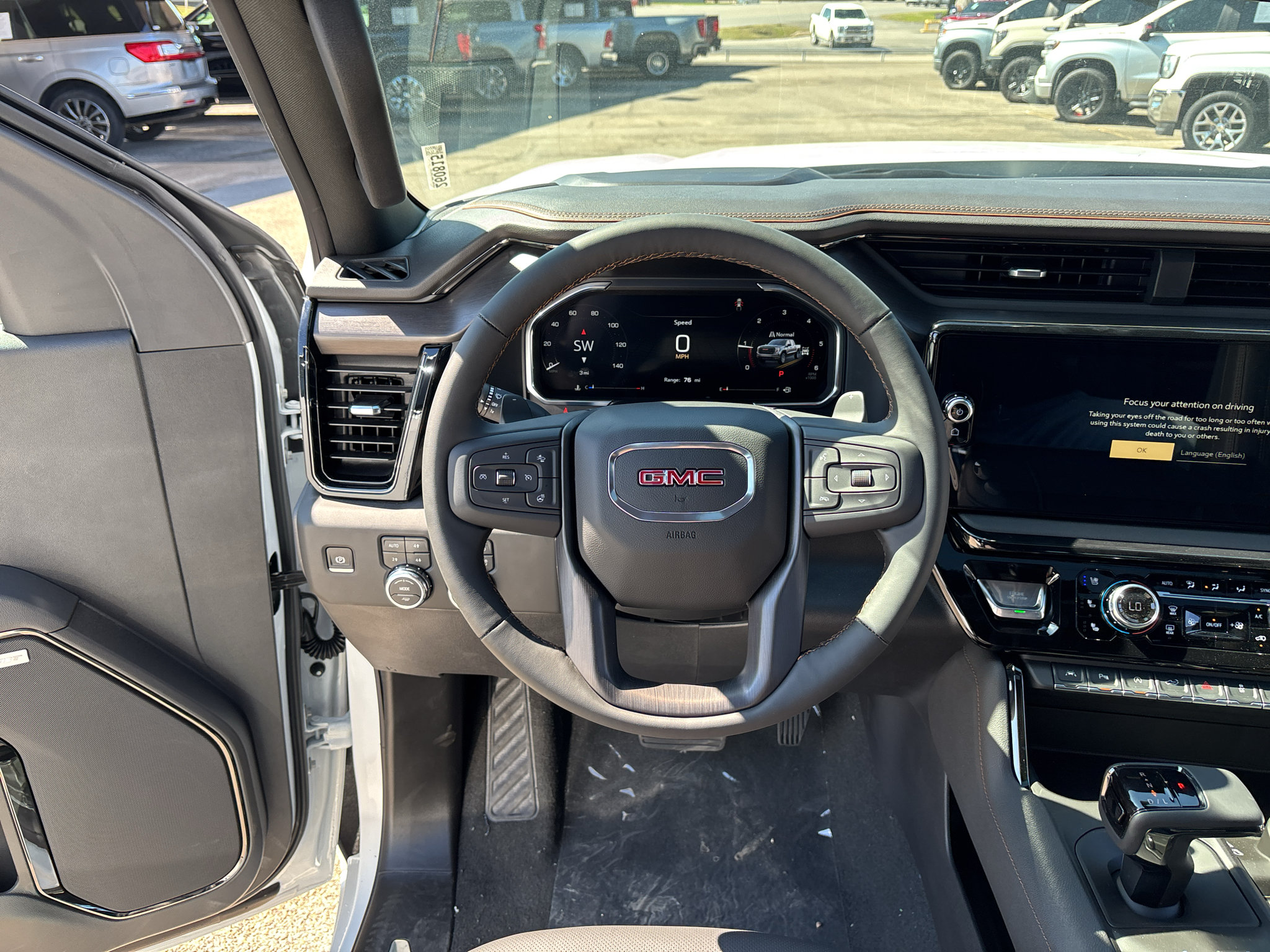New 2026 GMC Sierra 1500 AT4 w/ AT4 Premium Package AWD/4WD image 21
