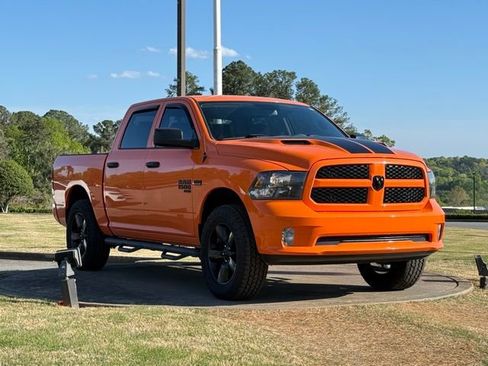 Used 2019 RAM 1500 Express w/ Express Value Package image 1
