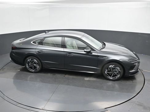New 2026 Hyundai Sonata SEL FWD image 38