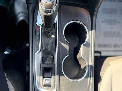 Used 2020 Chevrolet Equinox LS w/ LS Convenience Package image 17