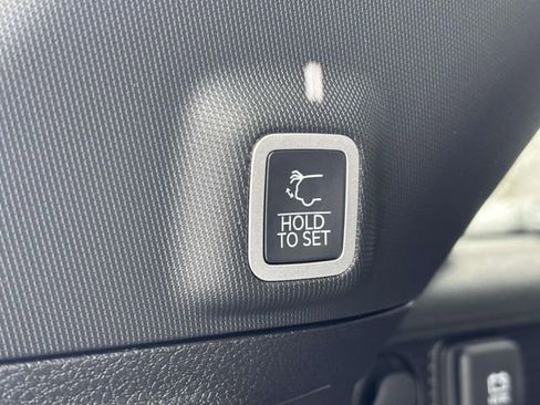 New 2026 Jeep Grand Cherokee Limited w/ Limited Altitude Package image 33