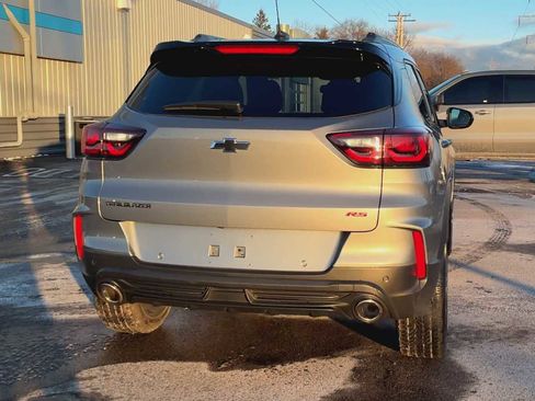 Used 2024 Chevrolet TrailBlazer RS w/ Convenience Package image 3