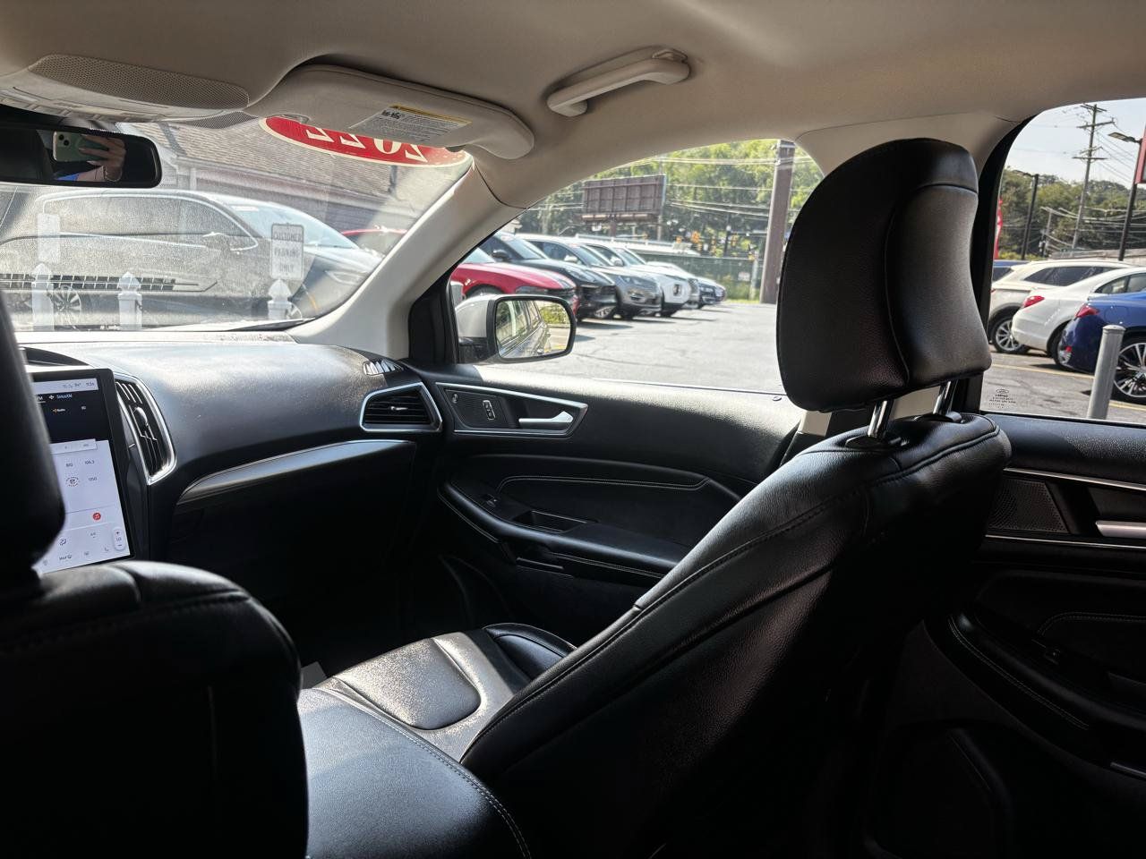 Used 2022 Ford Edge Titanium AWD/4WD image 20