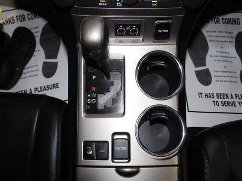 Used 2013 Toyota Highlander SE AWD/4WD image 22