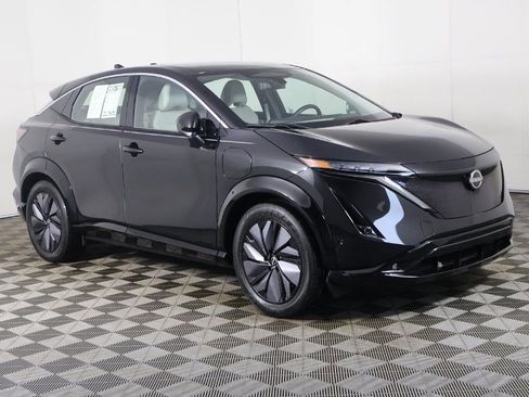 Used 2024 Nissan Ariya FWD image 2