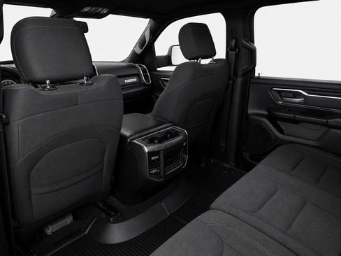 Used 2019 RAM 1500 Big Horn AWD/4WD image 18