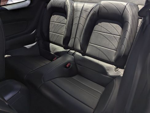 Used 2016 Ford Mustang GT Premium w/ Equipment Group 401A RWD image 7
