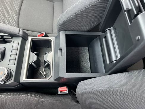 Certified 2025 Toyota 4Runner SR5 image 28