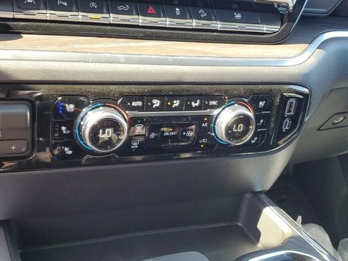 New 2026 GMC Sierra 1500 SLT AWD/4WD image 26
