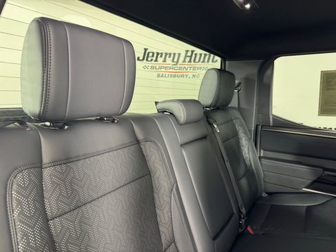 Used 2025 Toyota Tundra Limited image 25