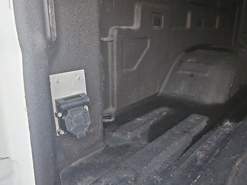 Used 2020 Chevrolet Silverado 2500 LTZ w/ LTZ Premium Package image 14