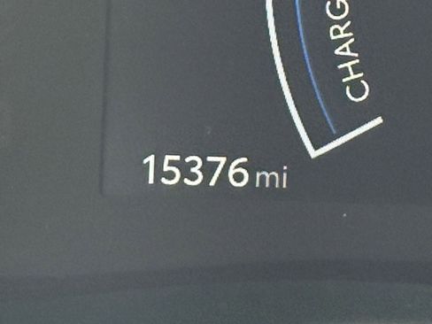 Used 2025 Toyota Camry LE image 73