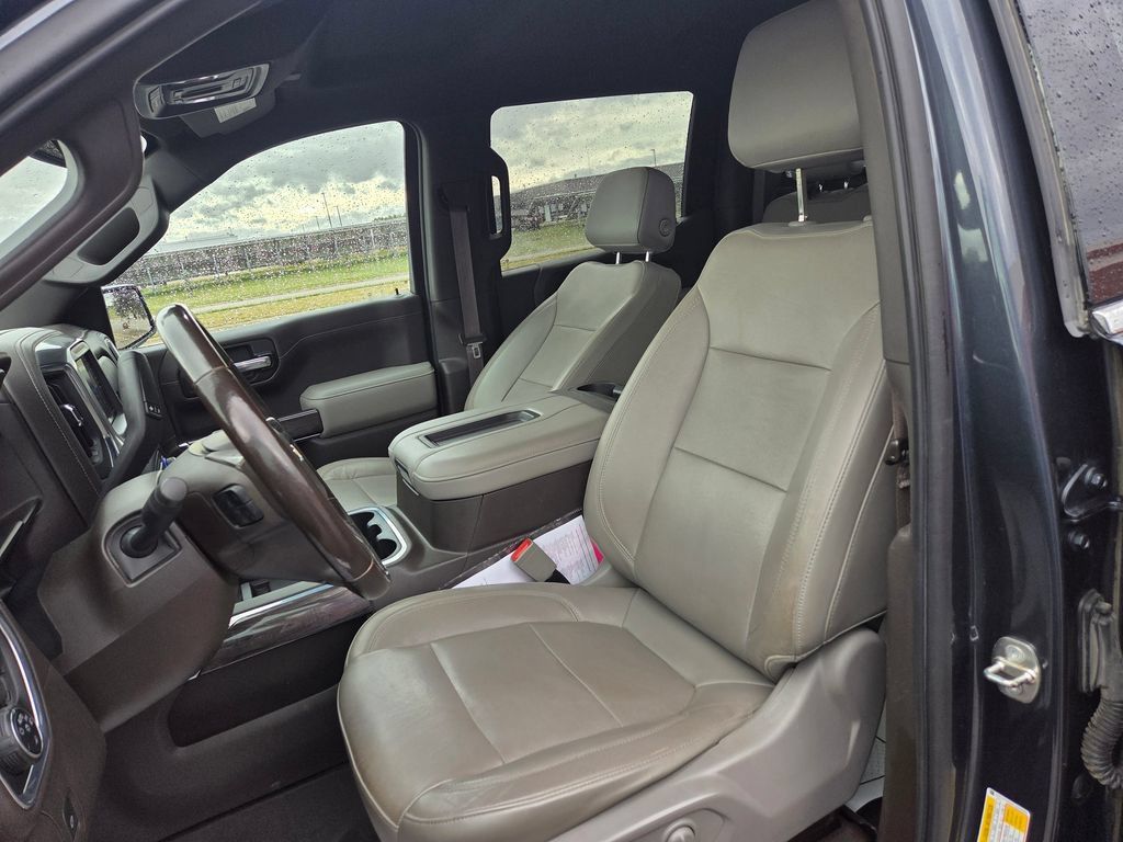 Used 2020 Chevrolet Silverado 1500 LTZ AWD/4WD image 9