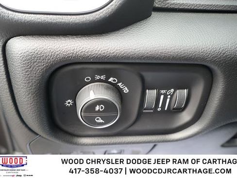 New 2026 RAM 1500 4x4 Crew Cab image 19