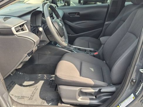 Certified 2025 Toyota Corolla LE FWD image 8
