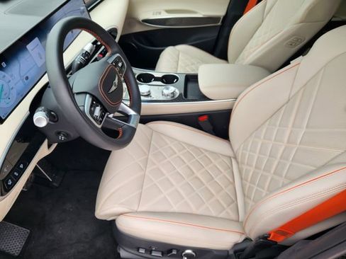 Used 2026 Genesis GV70 3.5T Sport Prestige AWD/4WD image 8