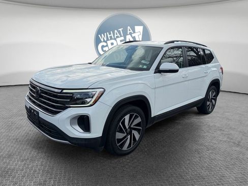 Used 2024 Volkswagen Atlas SE image 8