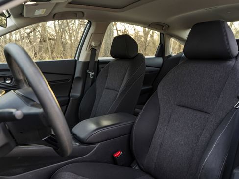 Certified 2024 Honda Accord EX image 17