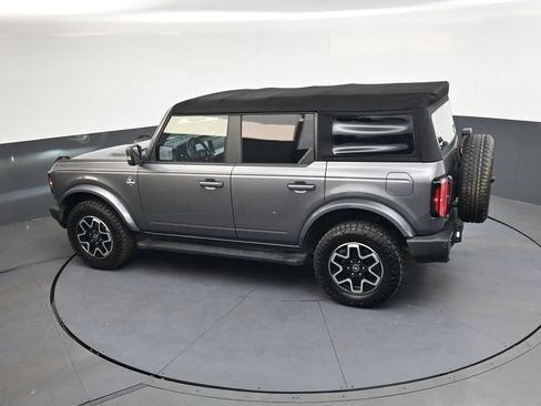 Used 2021 Ford Bronco Outer Banks AWD/4WD image 32