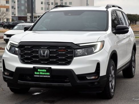 Used 2023 Honda Passport TrailSport image 1