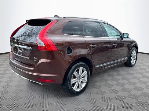Used 2016 Volvo XC60 T6 w/ Proximity Package image 6