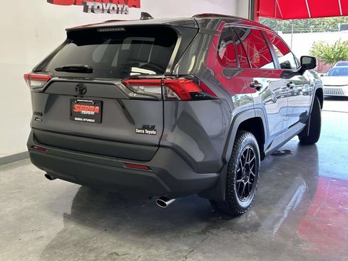 Used 2025 Toyota RAV4 XLE w/ Convenience Package FWD image 3