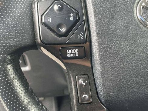 Used 2024 Toyota 4Runner TRD Off-Road Premium image 20