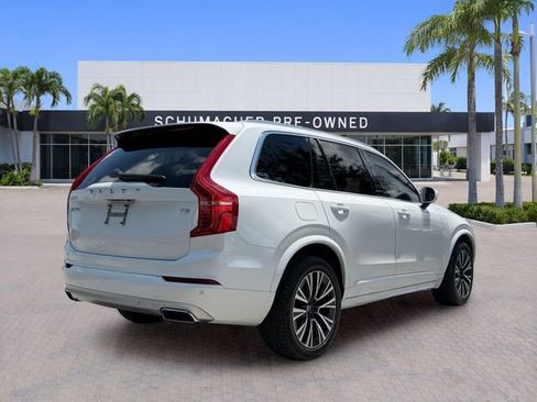 Used 2021 Volvo XC90 T5 Momentum w/ Climate Package FWD image 7