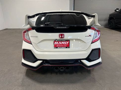 Used 2019 Honda Civic Type R image 4