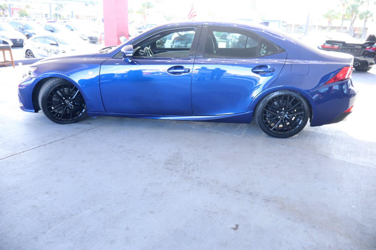 Used 2016 Lexus IS 300 AWD w/ F Sport Package image 10