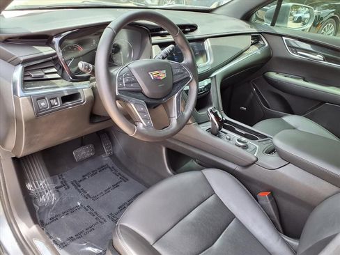 Used 2020 Cadillac XT5 Premium Luxury FWD image 18