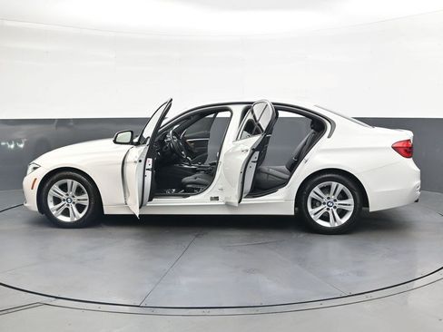 Used 2016 BMW 328i Sedan RWD image 36