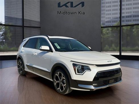 Certified 2025 Kia Niro EX Touring image 1