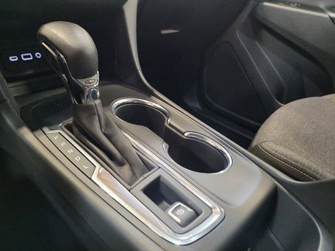Used 2023 Chevrolet Equinox LT FWD image 26