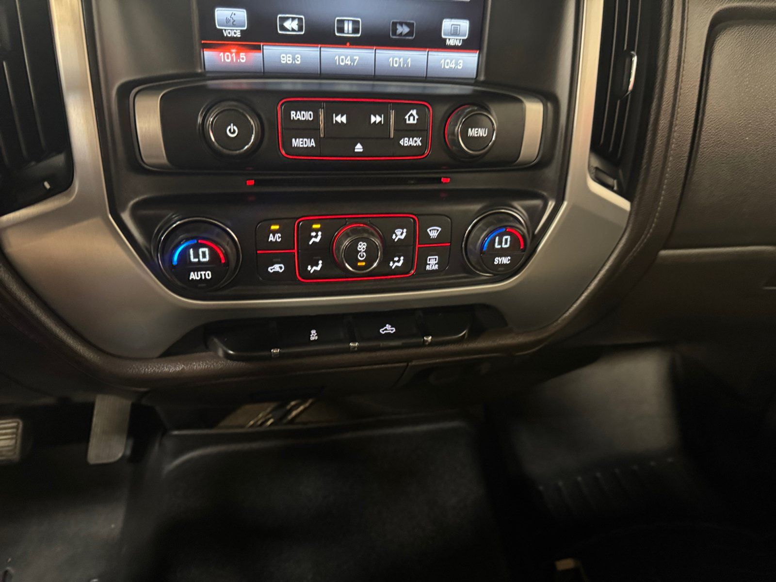 Used 2014 GMC Sierra 1500 SLE w/ SLE Value Package RWD image 12