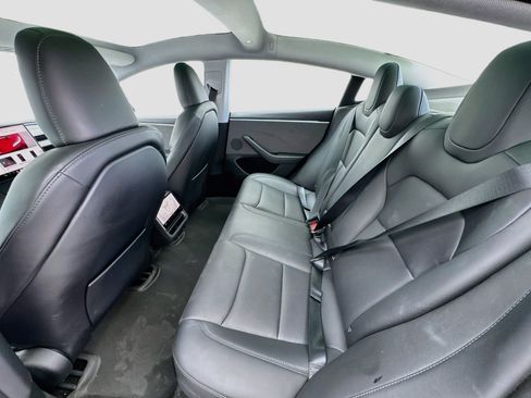 Used 2024 Tesla Model 3 Standard Range RWD image 16