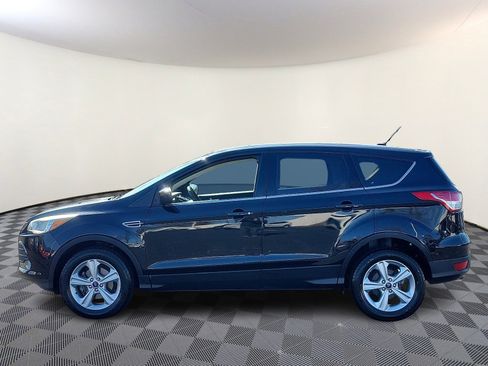 Used 2015 Ford Escape SE image 4