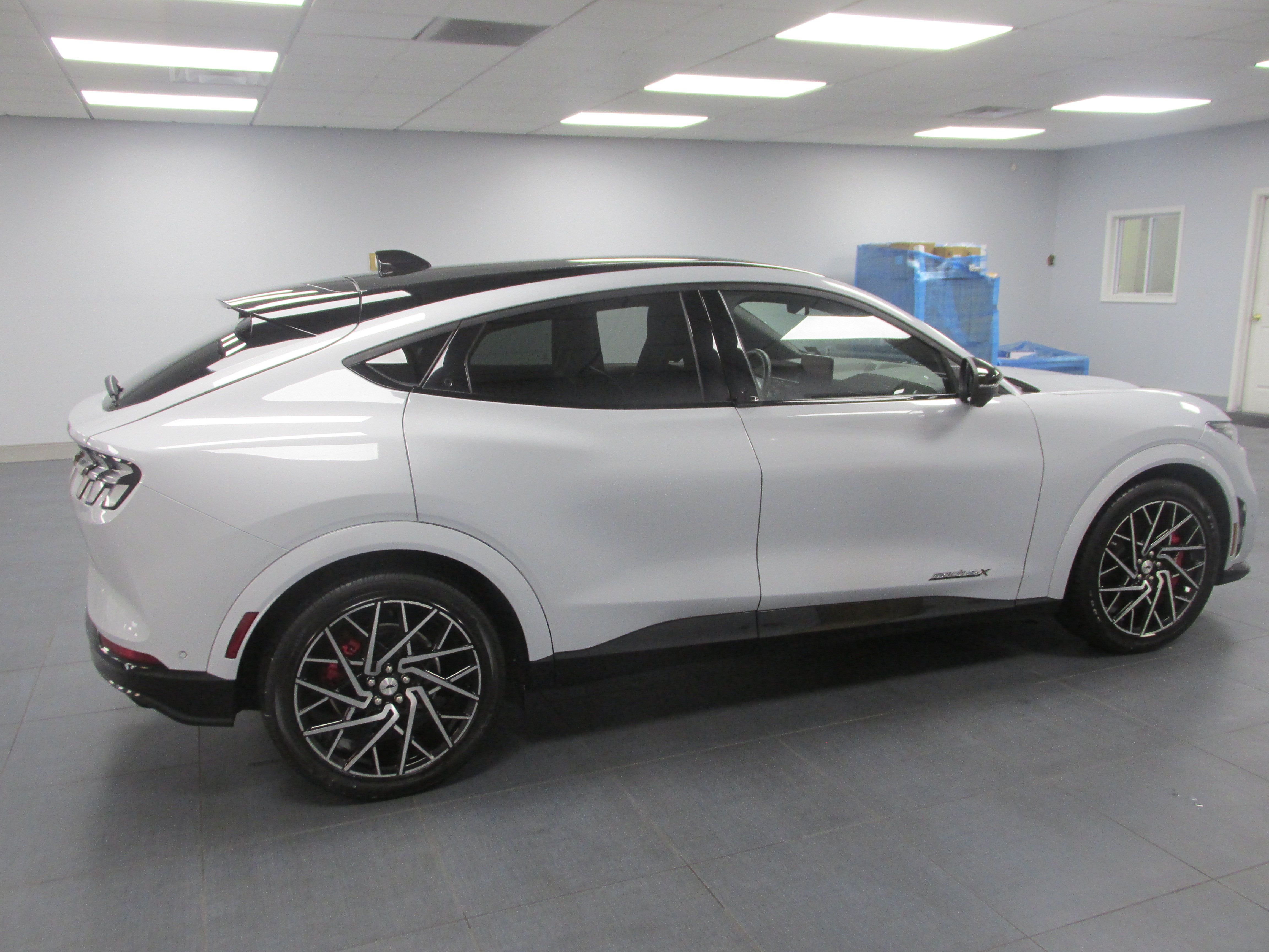 Used 2021 Ford Mustang Mach-E GT w/ GT Performance Edition AWD/4WD image 4