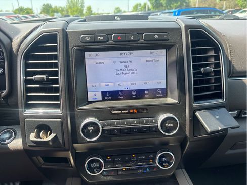 Used 2020 Ford Expedition Max Limited AWD/4WD image 11