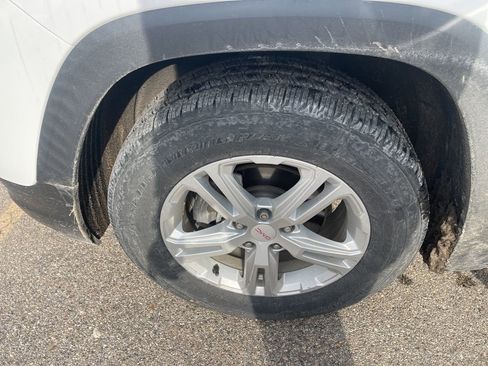 Used 2018 GMC Terrain SLE w/ Driver Convenience Package image 20