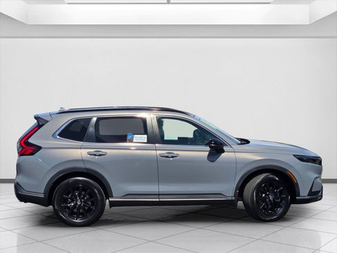 Used 2023 Honda CR-V Sport image 4